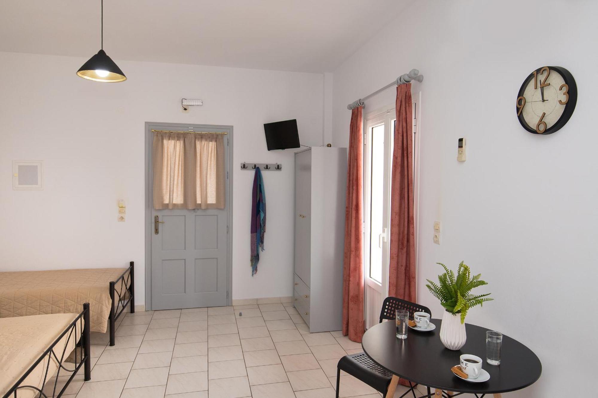 Letta'S Apartments Finikas  Ngoại thất bức ảnh
