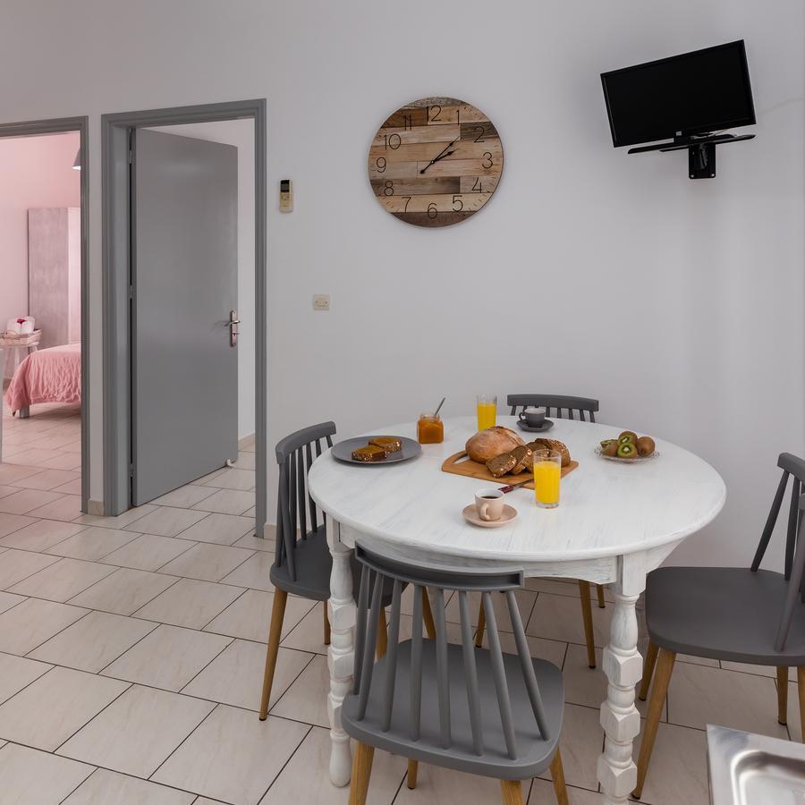 Letta'S Apartments Finikas  Ngoại thất bức ảnh