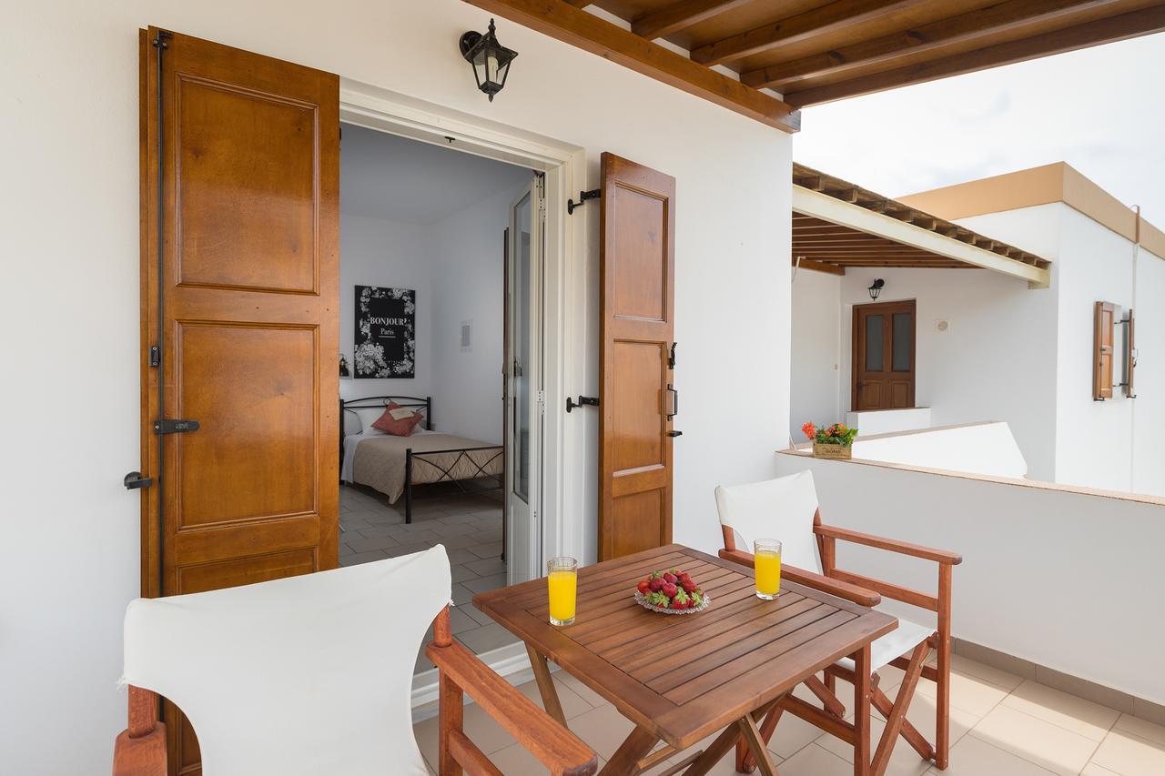Letta'S Apartments Finikas  Ngoại thất bức ảnh