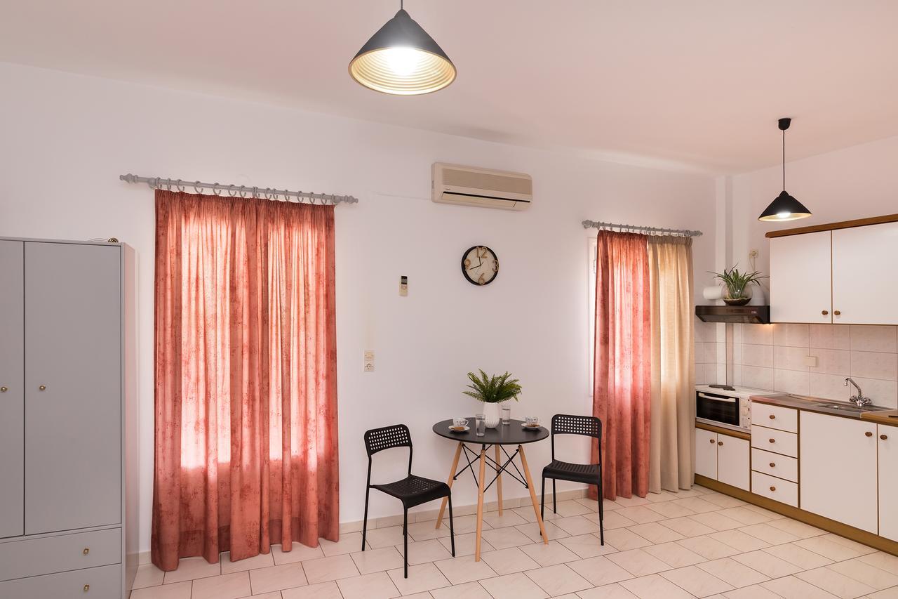 Letta'S Apartments Finikas  Ngoại thất bức ảnh