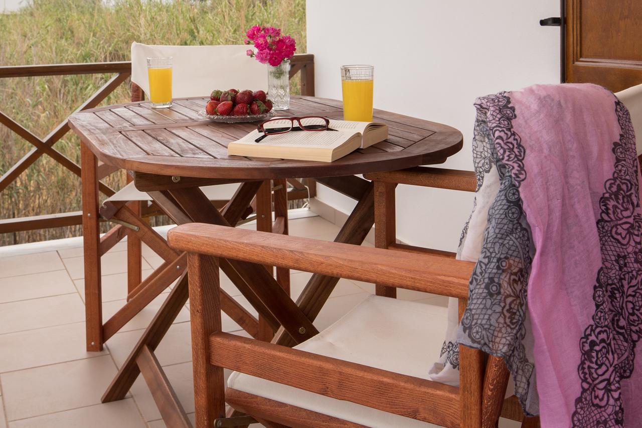 Letta'S Apartments Finikas  Ngoại thất bức ảnh